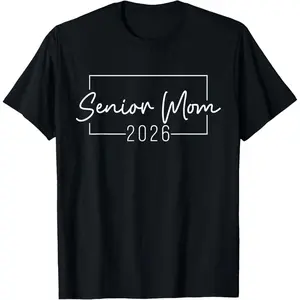Women's Short-Sleeve Casual Streetwear T-Shirt, Natural Fabric, for Senior Mom Proud of 2026 Class Graduation