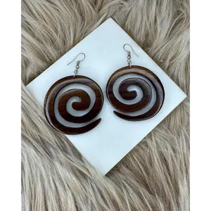 Handmade Wood Spiral Earrings - Natural Wood Finish, Circular Design, Unique Circular Shape, Elegant and Versatile Style