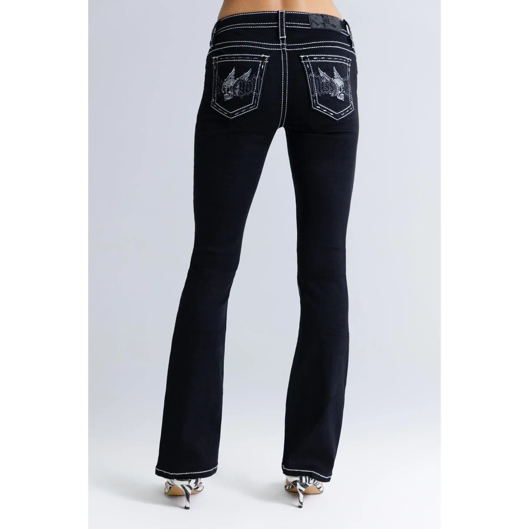 Xander Bootcut Jeans