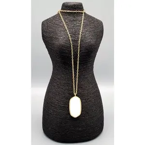 Earthy Elegance White Necklace and Earrings