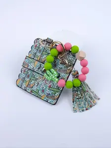 Cactus Theme Beaded Wrist Keychain, Card Holder with Cactus Pattern, Matching Color Beads, Fringe Accents, Perfect Gift for Friends, Keychain Wristlet