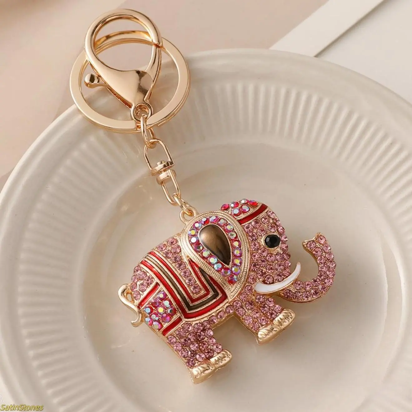 Unisex Cute Thai Elephant Fine Alloy-Plastic Keychain - Colorful Mini Art, Animals Keychain Decor, Auspicious Lucky Symbol, Durable Fashion Accessory, Ideal Mini Gift for Coworkers