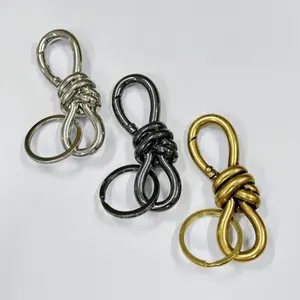 Creative 8-Shaped Twist Knot Keychain Alloy Hardware Accessory Bowknot Buckle Multi-Functional Key Ring Pendant Gifts Women Men