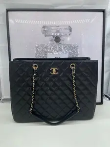 Pre-owned CHANEL 25S Black Caviar Tote Bag – Chip Version – 98% New – No Accessories ali