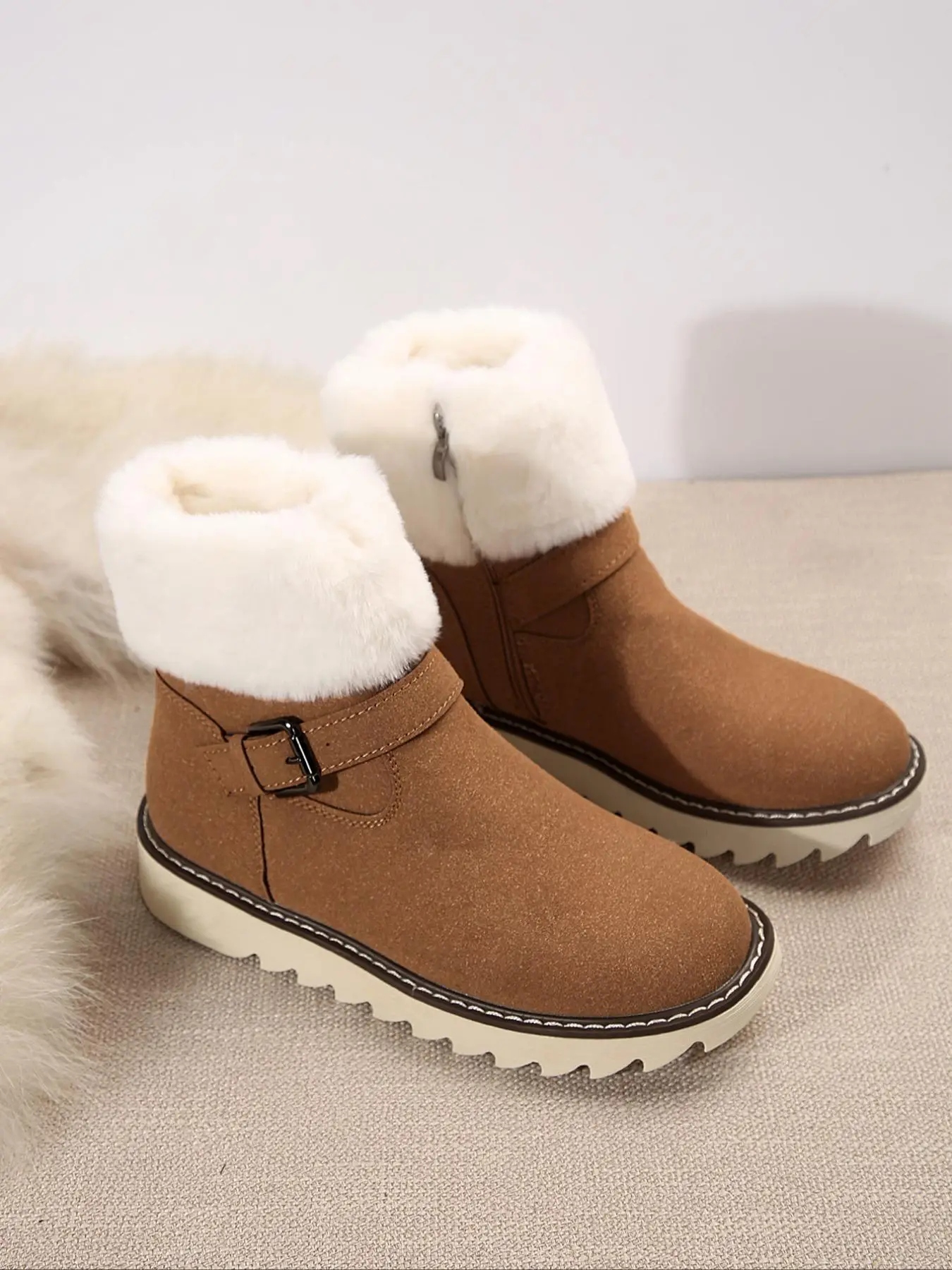 Women's Fashionable Contrast Faux Fur Belted Design Boots, Casual Warm Comfortable Fur Boots for Fall & Winter, Female All-match Trendy Winter Boots f
