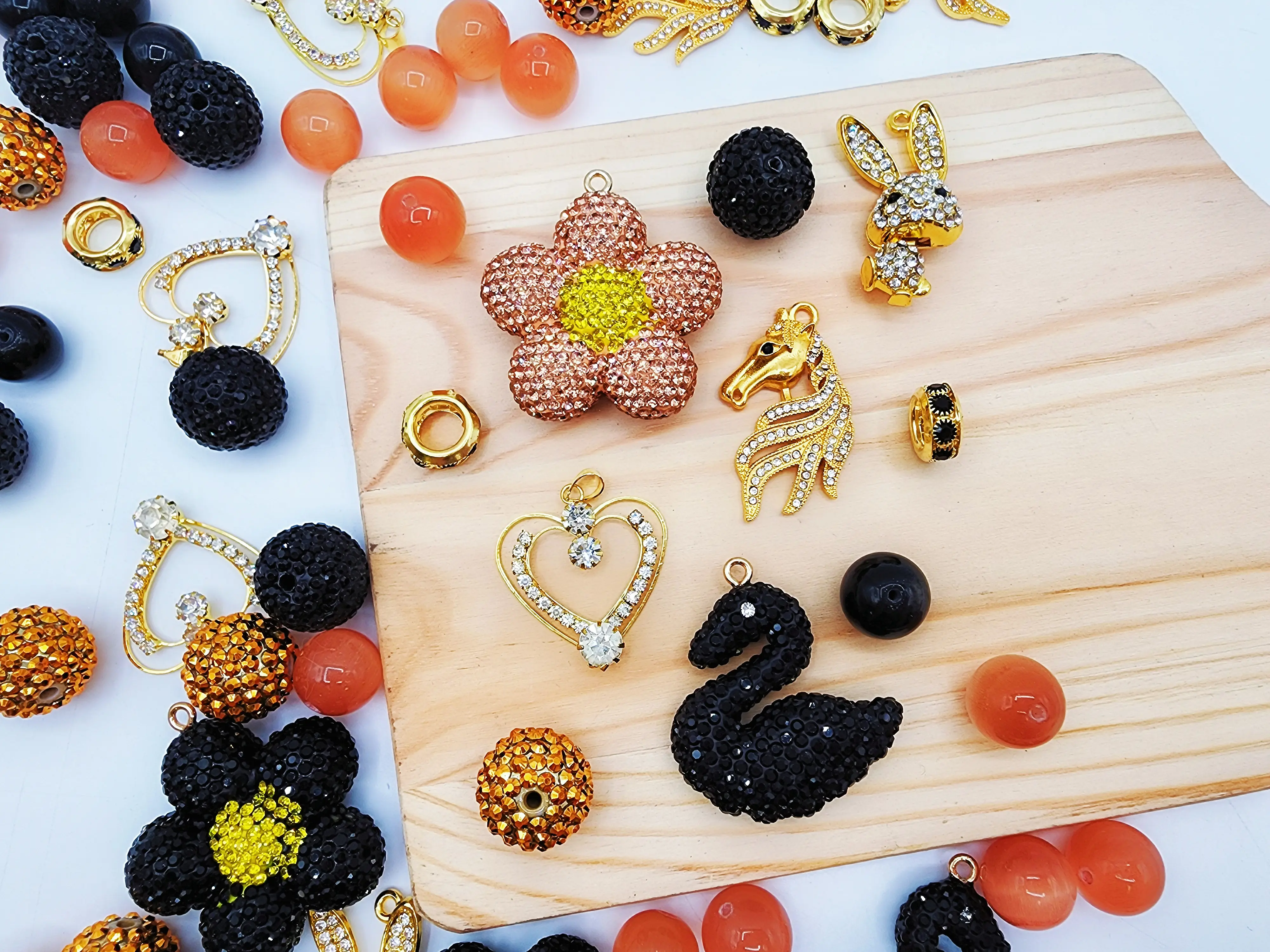 [US Shop Exclusive] Luxury Max - Elegant & Sparkling Charms for DIY Jewelry & Accessories Diy Bead Art Diy Handmade Beads