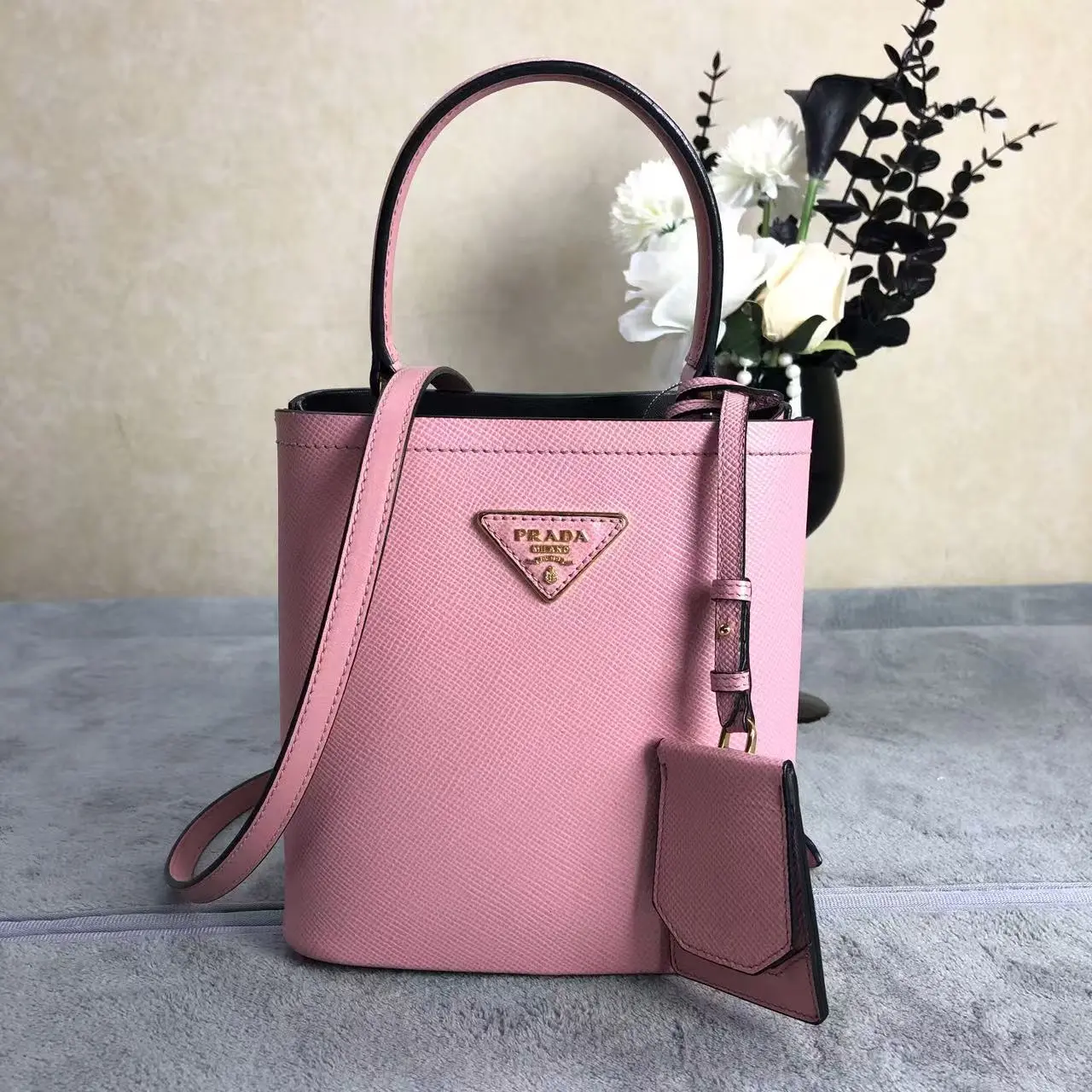 Pre-owned PRADA leather Crossbody Bags Panier Small Bucket Bag 00983