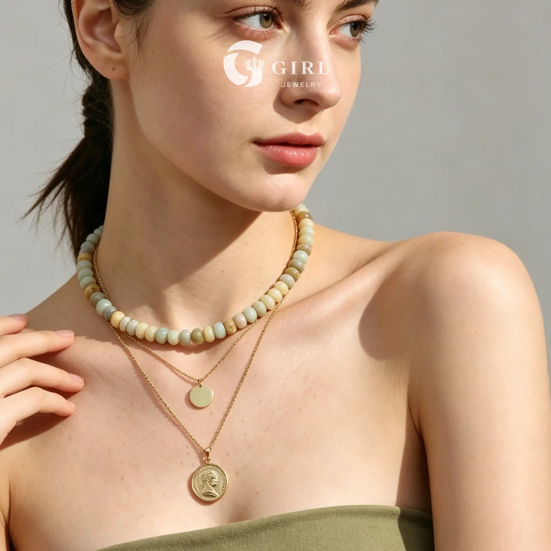 GGIRL Bohemian-style handmade natural stone necklace colorful beaded choker with natural stone beads perfect for summer beach parties and everyday wear fashionable jewelry
