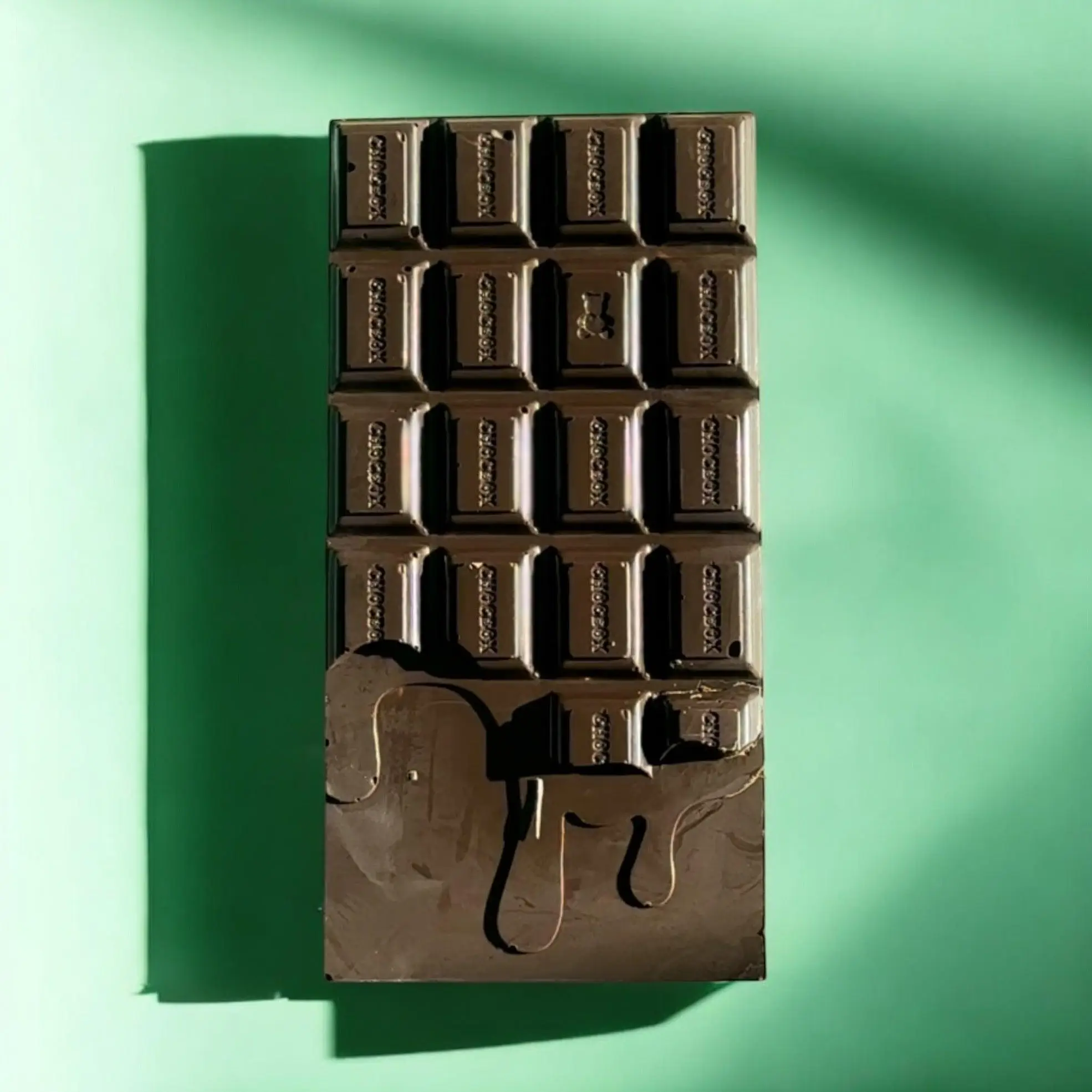 Biscoff Knafeh Stuffed Chocolate Bar Kit with Reusable Mold