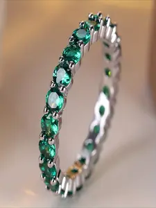 1PC Stylish and Exquisite Small Full Circle Inlaid Green Stone Ring Stack Ring Green Ring Promise Ring Gift for Wife, Suitable for Women