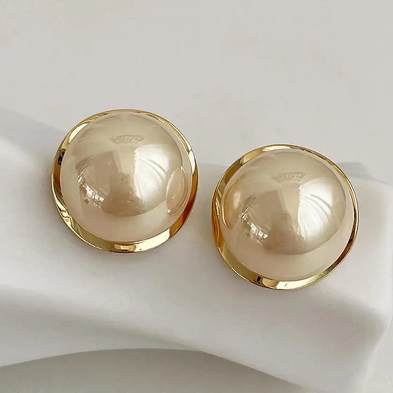 Elegant Faux Pearl Decorated Stud Earrings, Classic Style Earrings, Fashionable Jewelry for Women, Trendy All-match & Exquisite Jewelry for Birthday Gift, Elegant Minimalist Earrings, Fashionable Jewelry Accessories, Earrings Studs, Chic Gorgeous Jewelry