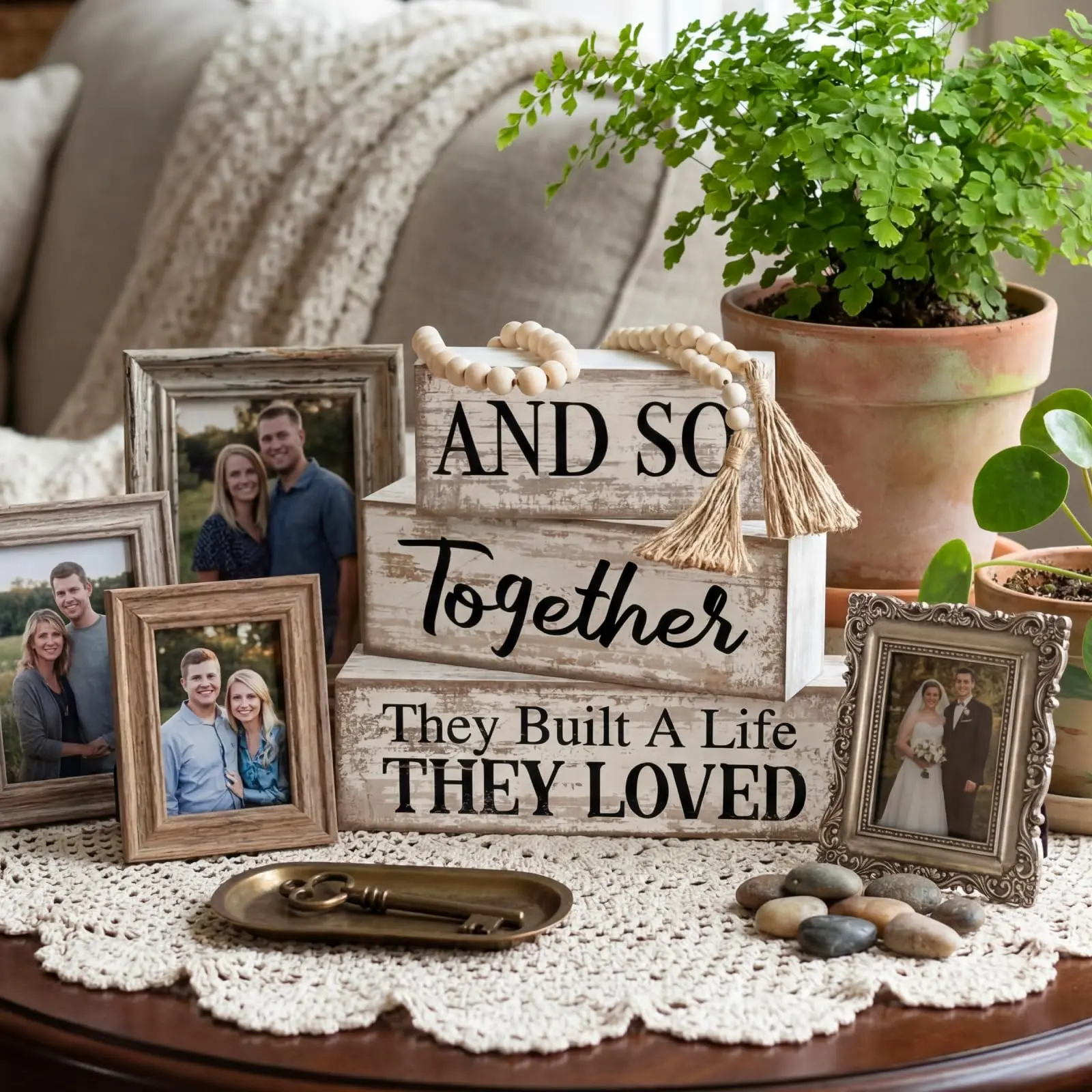 4-Piece Farmhouse Wooden Tabletop Decor Set - Inspirational Plaque ("They built the life they loved together"), Country Building Block Sign, Retro Beaded Wreath, Shelf Desk Centerpiece for Wardrobe, Party, Casual, Anniversary, Study Home Decor