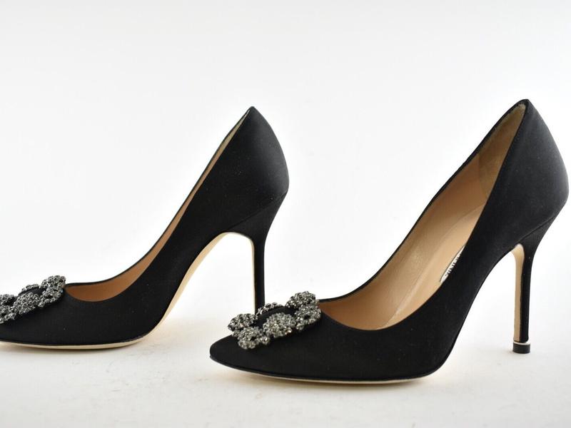 Manolo Blahnik Hangisi 105 Black Satin Crystal Jewel Buckle Classic Heel Pump