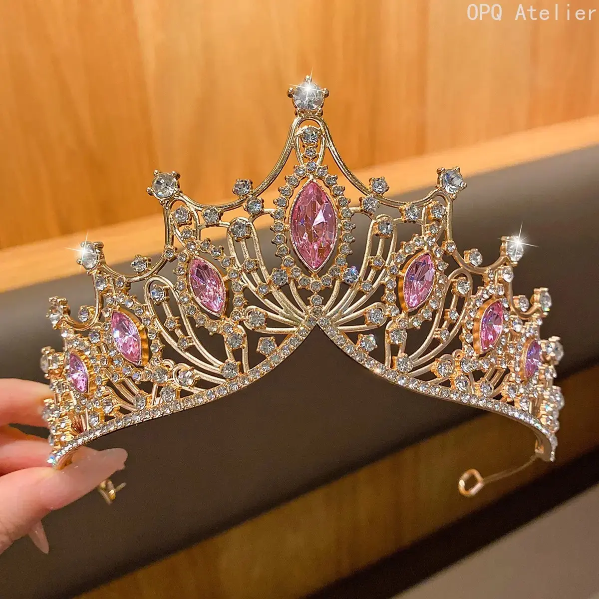 Fashionable Large Crown Headband, Elegant Temperament Hair Accessory, Sweet Style Crown Hair Hoop for Girls Women, Sparkling Decorative Headwear, Lovely Ornament for Stage Performances, Birthday Parties, Photo Shooting, Holiday Celebration and Daily