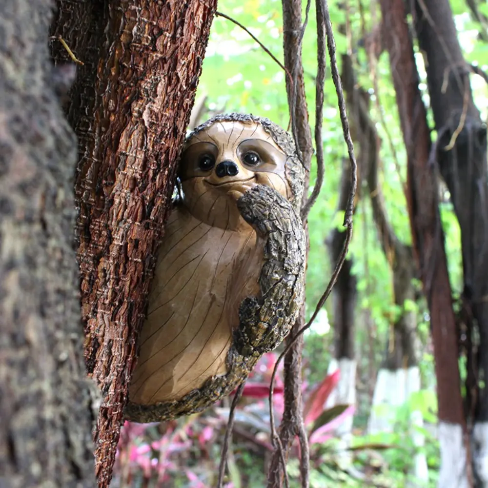 Resin Wall-Hanging Sloth Statue, Cute Simulated Animal Decor, Outdoor Garden Tree Decoration, Outdoor Garden Accessory, Art Space Accent, Garden Sculptures Statues, Hg23165btf