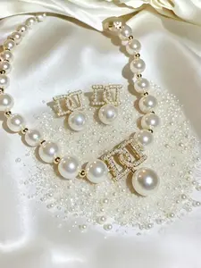 Luxurious Letter Necklace and Pearl Earrings Set, Letter Pattern, Elegant Jewelry for Women, Perfect for Summer, Fashion Accessories
