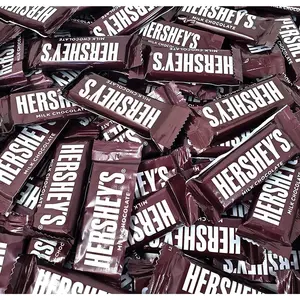 Hershey's Milk Chocolate Bars, Individually Wrapped Snack Size Chocolate Candy, Original Hershey Bars, Bulk 2 Pounds