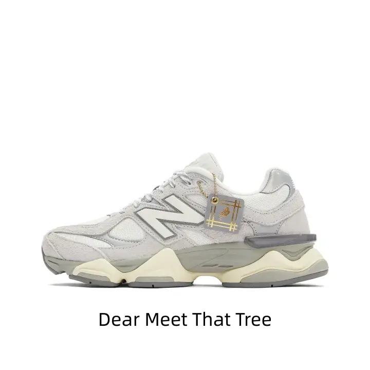 Vintage Washed Light Grey Running Shoes with Color Gradient, Layered Rugged Midsole for Steady Cushioning, City Walks, Sports Collectibles Accessories