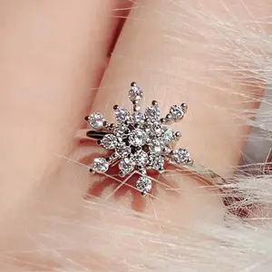 Snowflake Rotating Ring Hollowed Out Stress Relieving Index Finger Ring for Everyday Wear Elegant Design