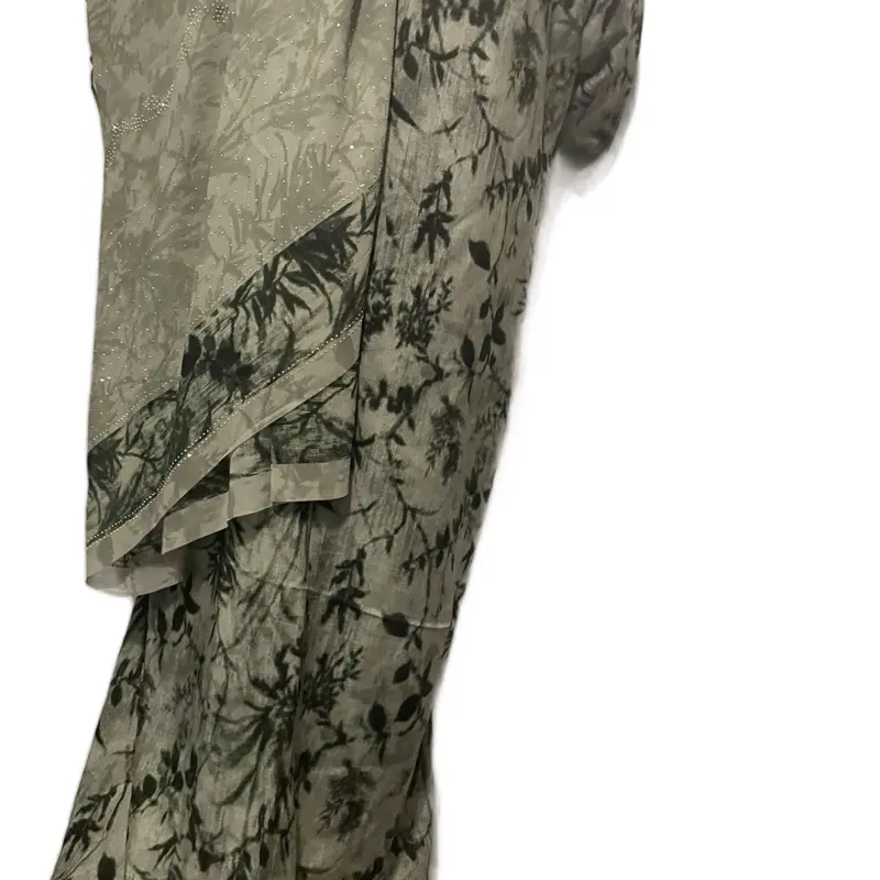 Women's Grey Baati 2-Piece Set with Matching Hijab