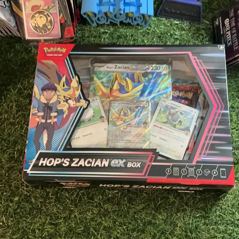 Pokemon Hop’s Zacian EX Box