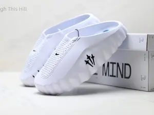 Clean White Integrated Soft EVA Foam Slip On Clogs Forefoot Dense Dot Perforated Breathable Patch Segmented Wavy Contour Body Black Three Star Embroidery Logo Waterproof Casual Slides For Gym Pool Beach Shower