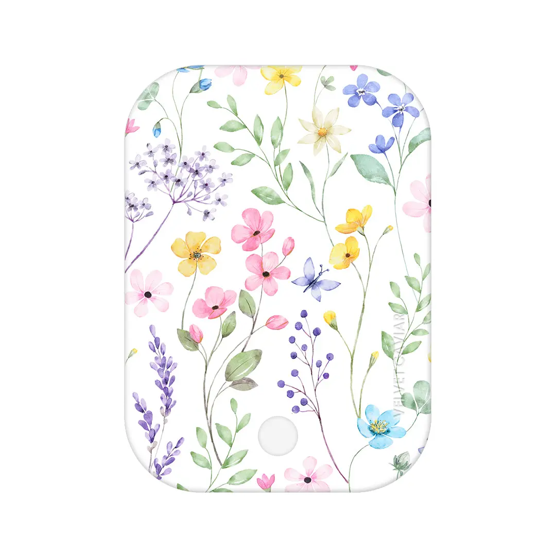 Enchanted Floral MagSafe Battery Power Pack Enchanted Floral MagSafe Battery Power Pack