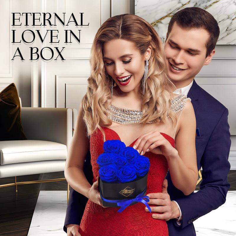Immortal Love Black Heart | 7 Blue Roses Box Decor
