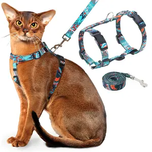 Adjustable Cat Harness and Leash Set, Anti-Escape, Comfortable, Soft, Lightweight, Safe, and Easy to Use, Kitten Harness for Walks and Travel for Small, Medium, and Large Cats, Adjustable Safety Harness, Walking Harness