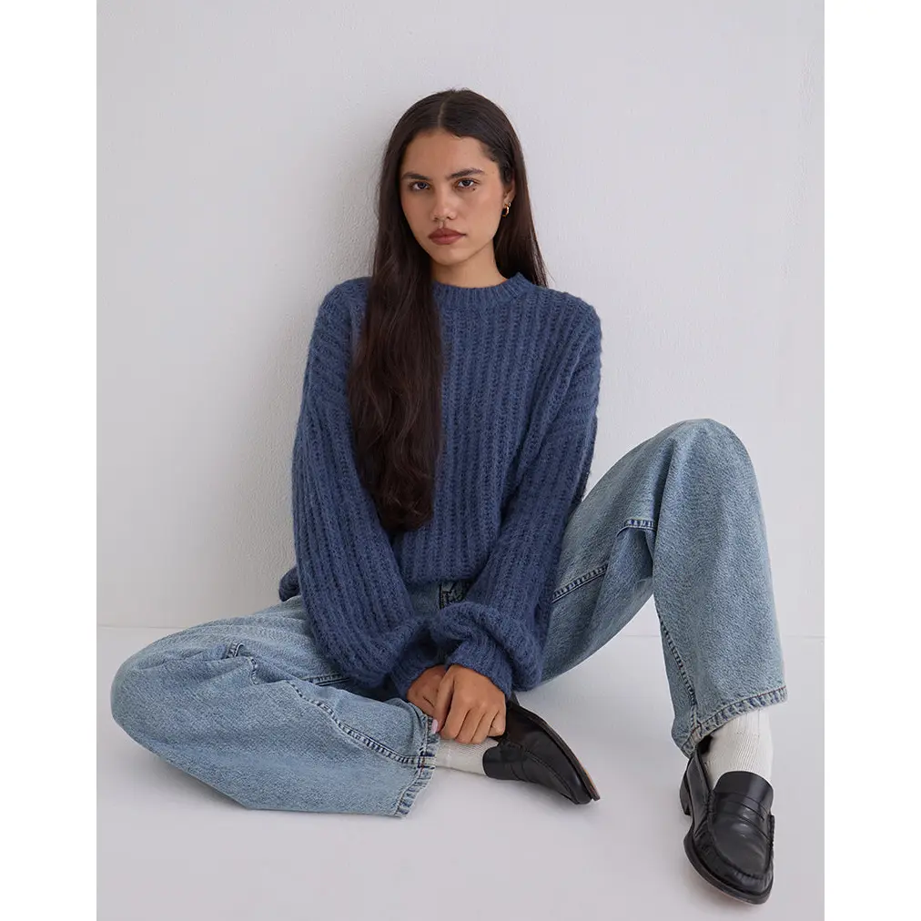 Daren Oversized Knitted Jumper in Navy