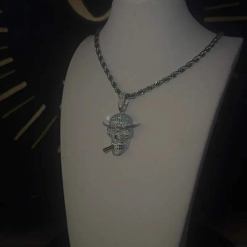 925 Sterling Silver Skull Pendant Necklace, Unisex Hip Hop Iced Out Jewelry with Hat & Cigar Detail on a Metallic Chain, Gift for Friends, Casual Wear, Daily