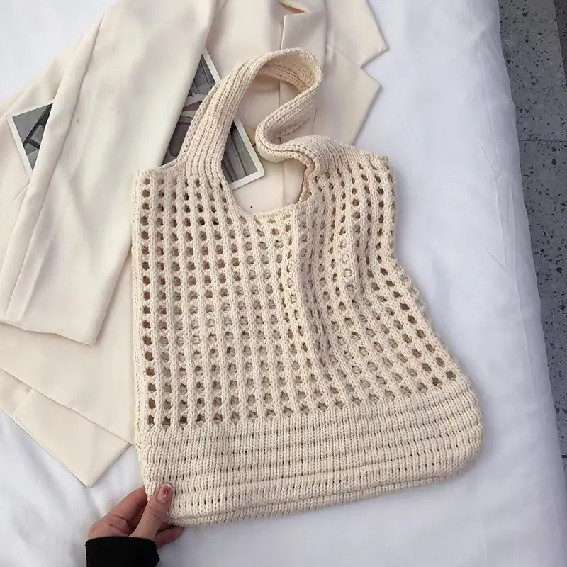 Cellular Cave   beige