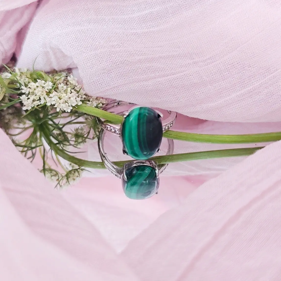 Aileen(12694)gc.Forest green malachite