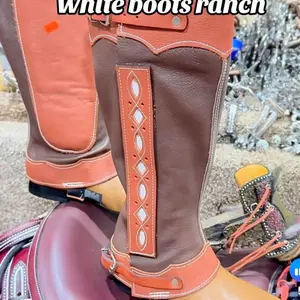 White Boots Ranch Polainas Villistas 2 Colores Diferentes Disponibles en Medidas por Talla para Estilo Rodeo