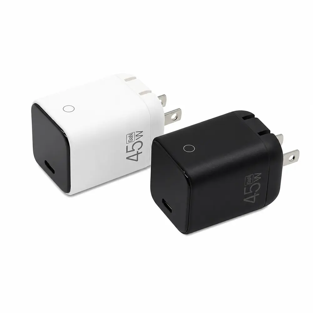 45W Fast Charging Adapter - White & Black Options - Compact Design for Efficient Power Delivery - Ideal for Daily Use