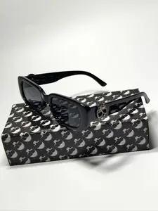 Punk Style Skull Design Rectangle Frame Sunglasses, High Quality Trendy Casual Full Rim Sunglasses for Everyday Use, Party Accessory Fashion Accessories for Party Decor, Skull Pattern