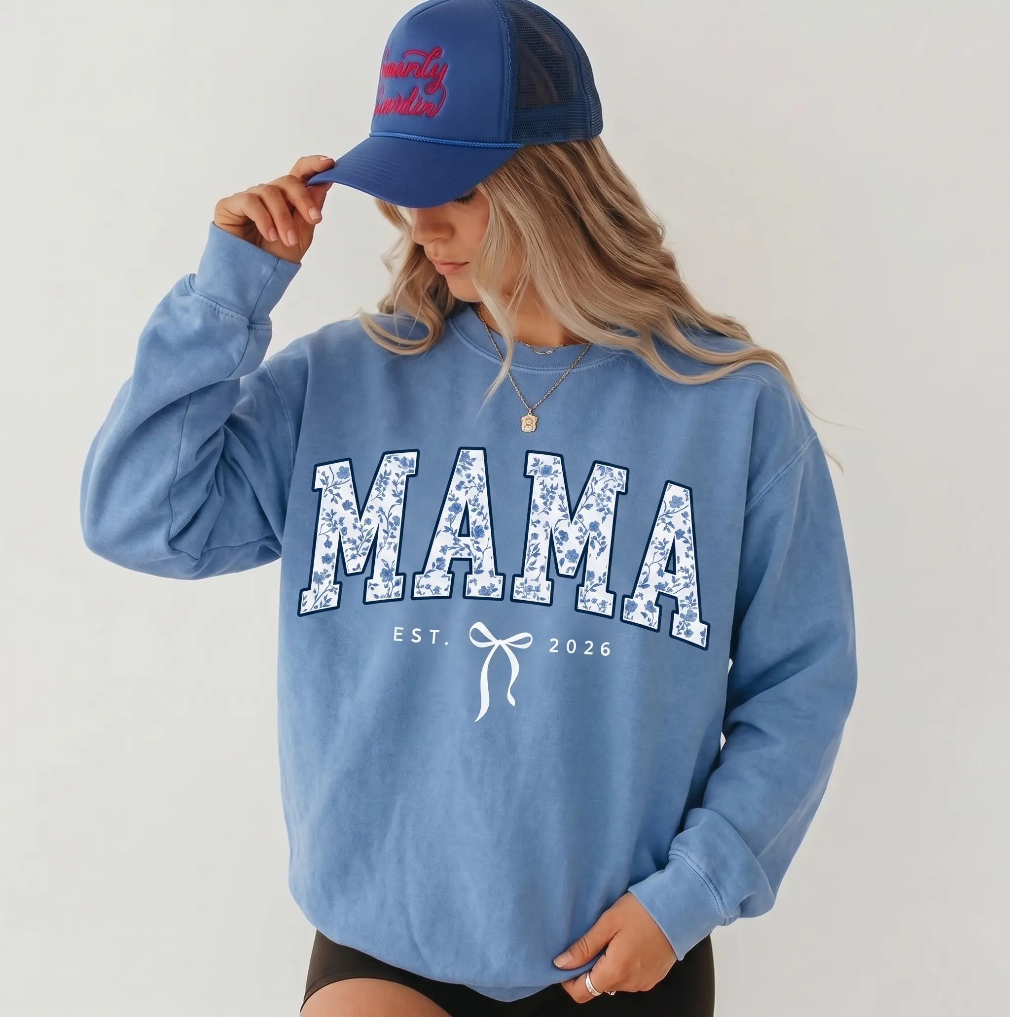Women's Classic Crew Long-Sleeve Twill Retro Blue Floral Bow-Accented Cotton Sweatshirt - Baggy Plus Size Mama Top, Custom Coquette Aesthetic Casual Gift Pullover, Oversize, Jumper Oversized Hoodie, Soft