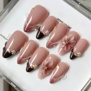 10pcs Vintage French Look Chic Elegant Baddie 3D Shell Textured 5-Petal Embossed Floral Gold Pearl Almond Shaped Nail Art Decorations Nail Charms Nails Nail Supplies Handmade Quality Press On Nails