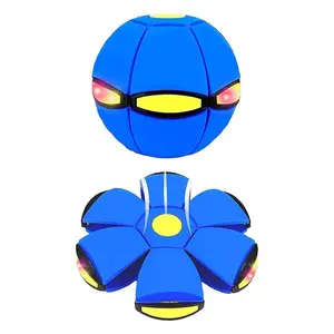 Magic UFO Deformable Flying Saucer Ball, 2-in-1 LED Light Up Throw Catch Ball, Portable Outdoor Garden Beach Toy, Interactive Pet Dog Toy, Fun Sports Game for Kids, Family, Backyard, Camping, Birthday Gift