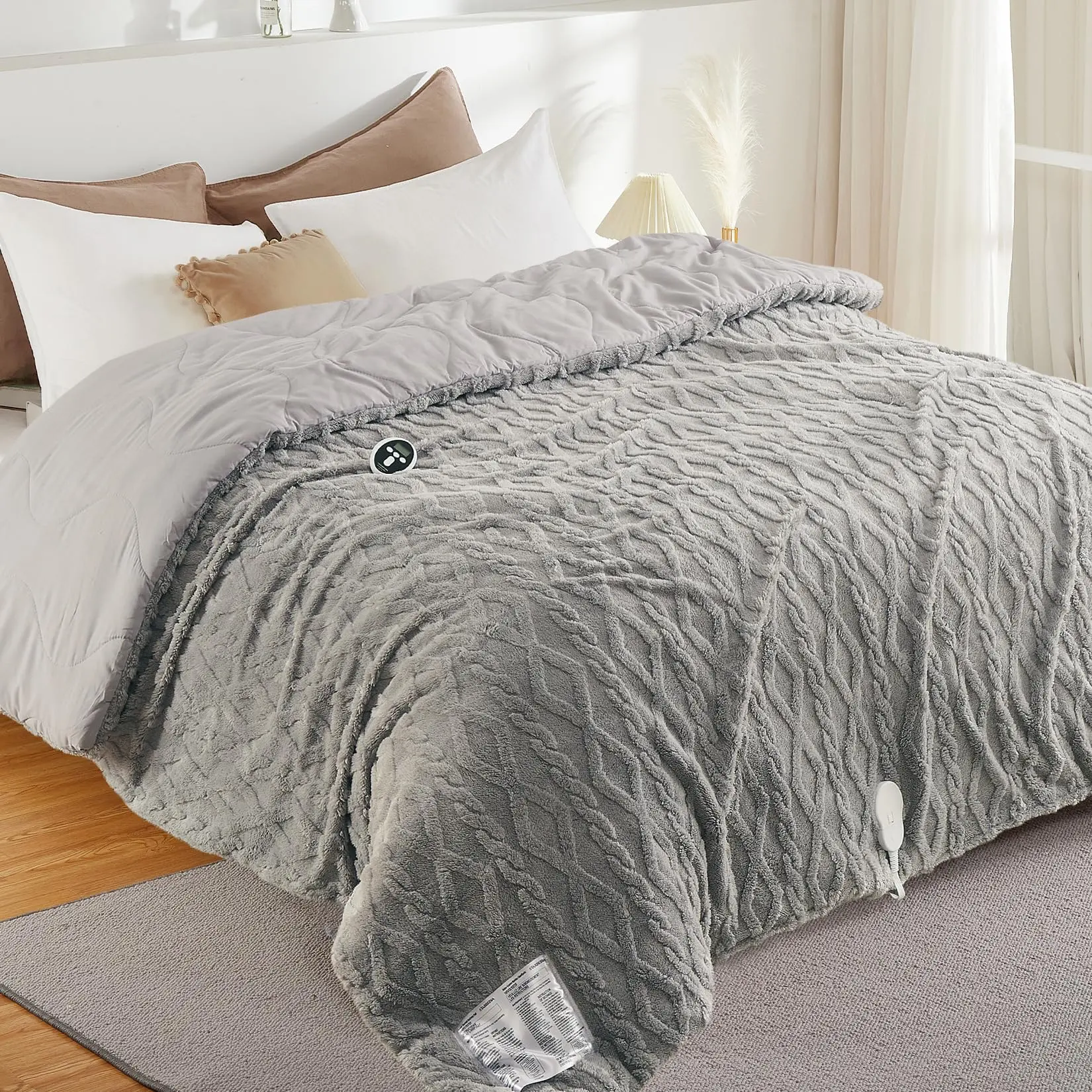 Grey 90" x 90"Heated Comforter Blanket Queen Size with Wireless LCD Controller,Tufted Fast Heating Electric Quilt,6 Heat Levels & 2-10H Time Settings