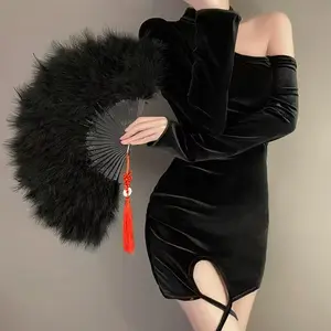 Elegant Feather Fan for Women, Traditional Hanfu Dance Accessory, Lace Folding Fan for New Year Celebrations, Retro Chinese Style