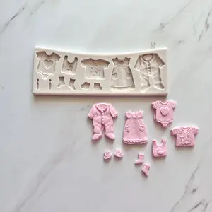 BABY CLOTHING MOLD