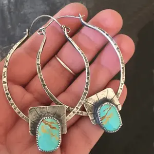 925 Silvery Plated Boho-Chic Kingman Turquoise Hoop Earrings - Zinc Alloy, Copper Posts for Casual Attire & Gifting