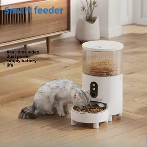 Pet intelligent feeder Remote control Timed quantitative automatic feeder Dog cat food feeder，is the best choice for pet owners to travel on business with peace of mind, ensuring automatic pet feeding