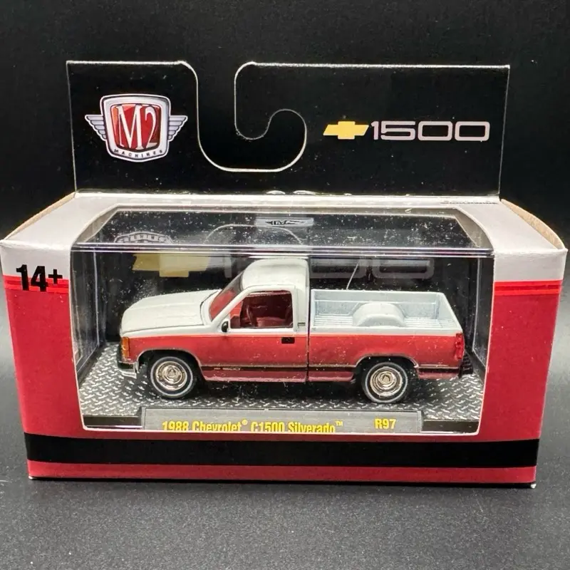 M2 Machines 1973 Chevrolet Cheyenne Super 10 4x4 Mello Yello 1:64