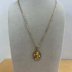 Set Figaro 3 tonos 20" con Medalla 2 caras 14 k