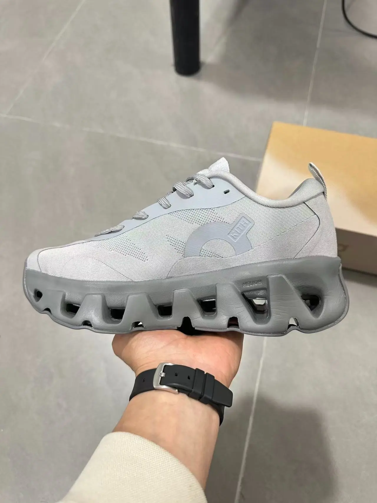 Height Boost Full Light Gray Hollow Running Shoes Breathable Mesh Minimalist Street Trend Sneakers