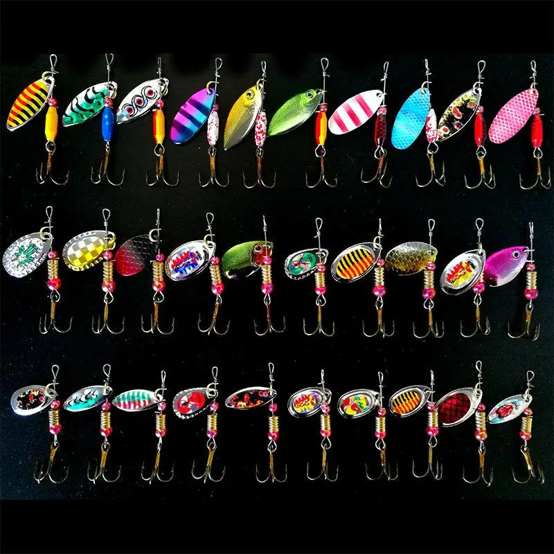 Artificial Fishing Lure with Hook, 30pcs/set Rotating Fish Shaped Fishing Lure, Topwater Fishing Lure, Outdoor Fishing Accessories, Fishing Lures Kit