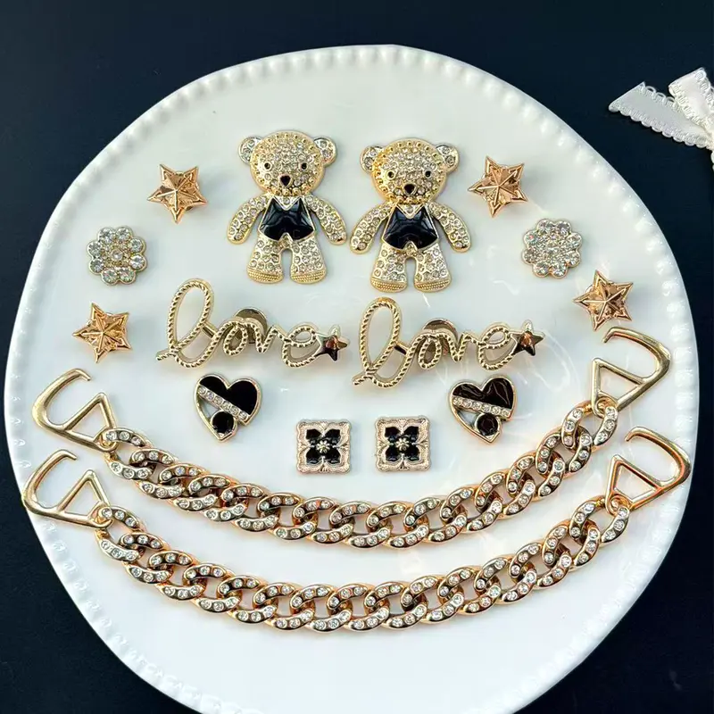 16 Piece Rose Gold Rhinestone Cute Shoe Charms Set, Teddy Bear Love Chain Decorations, Trendy Hole Shoes Accessories, Decorative Shoe Accessories, Shoe Chains, Footwear