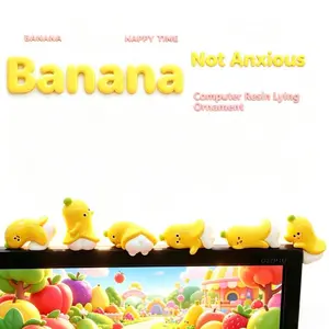 Kawaii Resin Banana Desk Ornament, 6pcs/Set Mini Anxiety Relief Decor, Aesthetic Office Monitor Accessory, Mini Gifts for Coworkers Home Supplies Party Gift